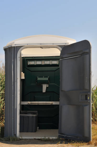 Portable bathroom rental in Avila Beach, CA